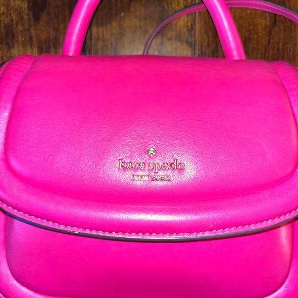 Kate Spade Pink Leather puffy Crossbody Bag - Picture 7 of 15